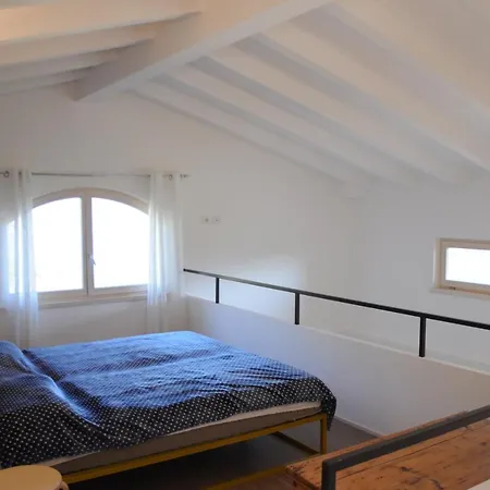 Villetta56 * Tremosine